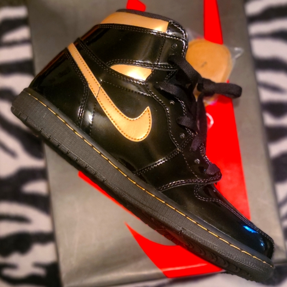 Men shoe